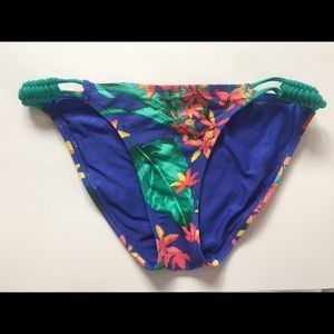 Aerie Bikini Bottom M